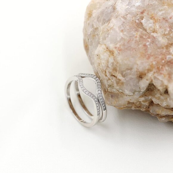 🆕 Women Silver Cubic ZIrconia Curved Stackable Rings Half Eternity Wedding Set - Picture 5 of 7